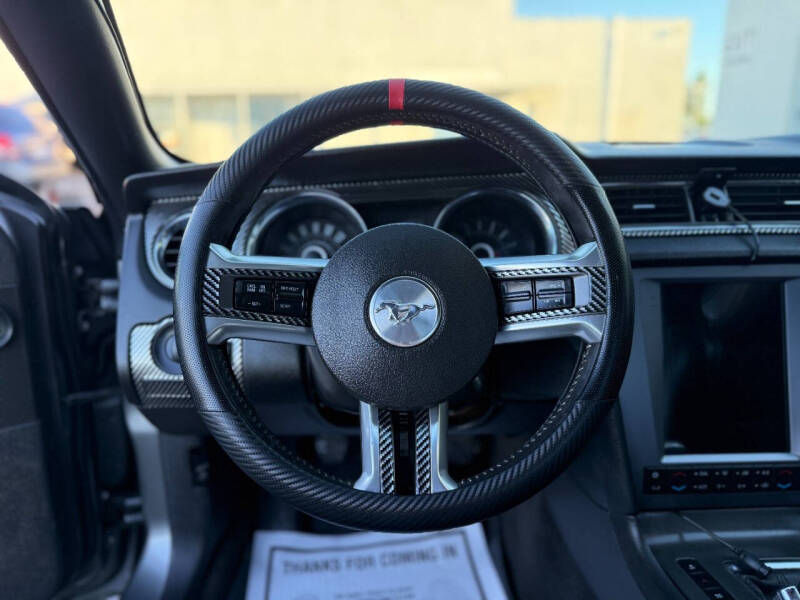 2013 Ford Mustang V6