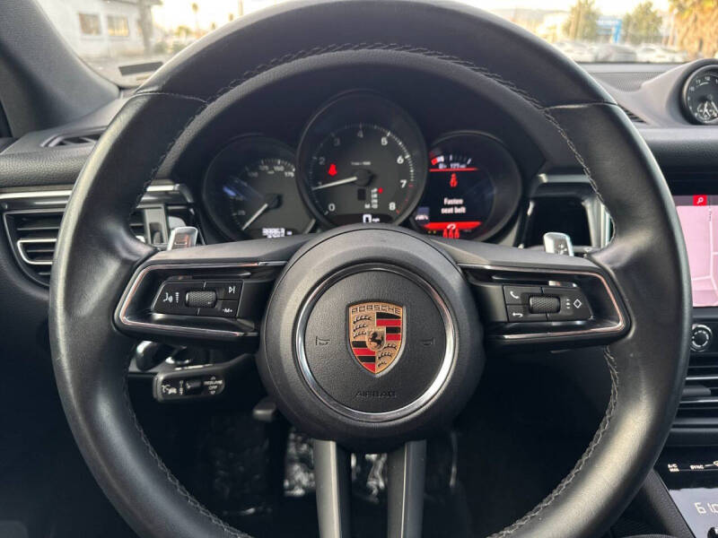 2024 Porsche Macan