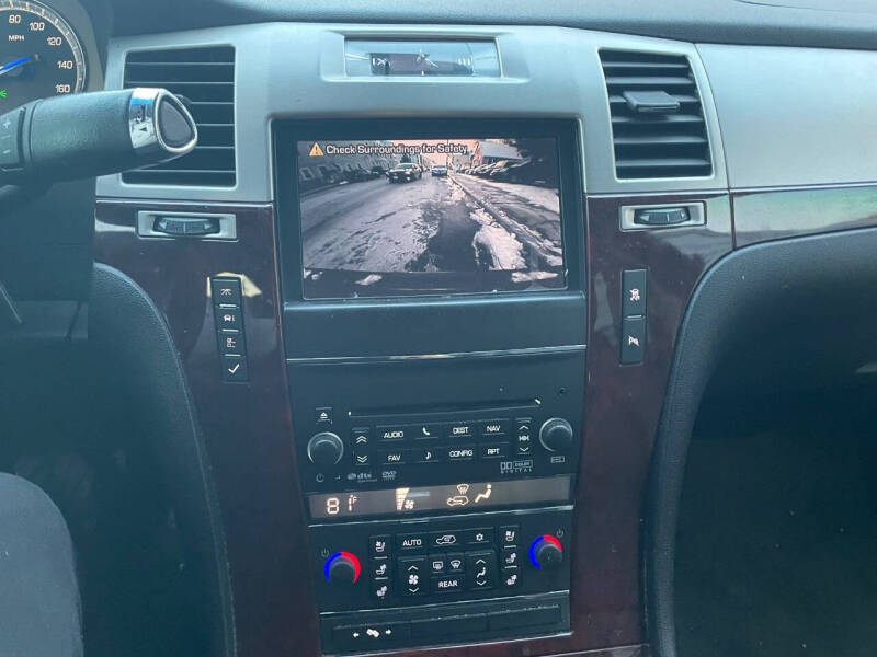 2011 Cadillac Escalade