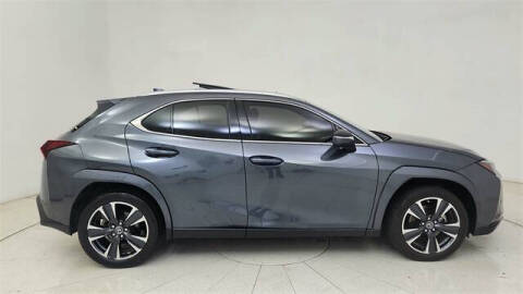 2024 Lexus UX 250h Premium