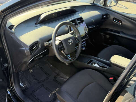 2021 Toyota Prius L Eco