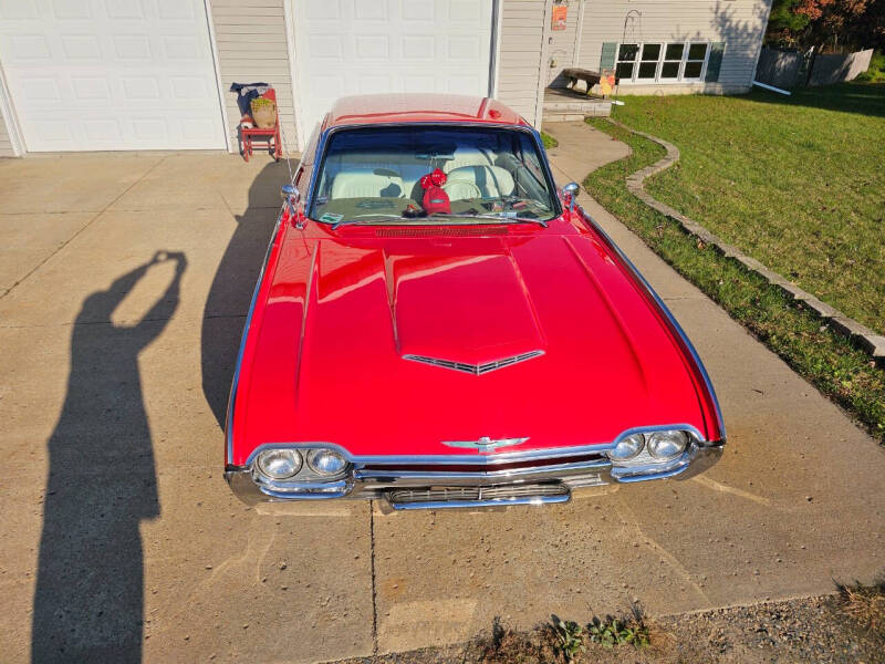 1961 Ford Thunderbird