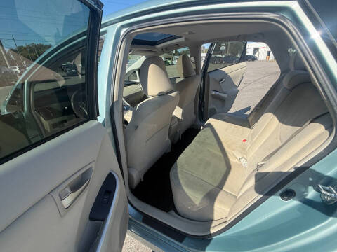 2014 Toyota Prius Three