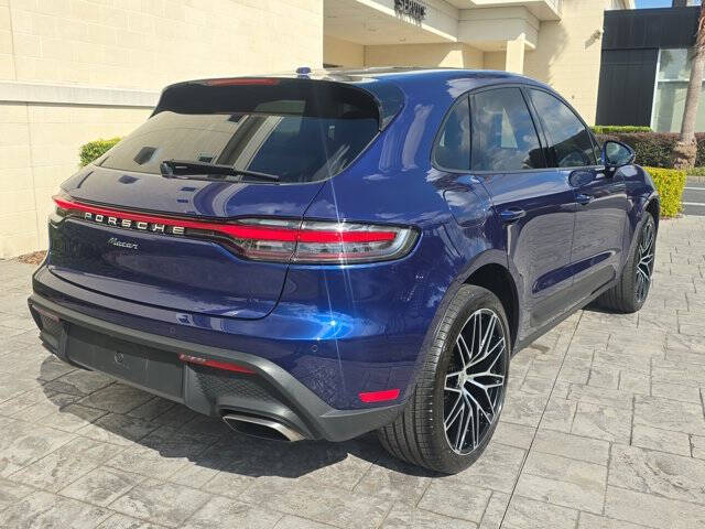 2025 Porsche Macan