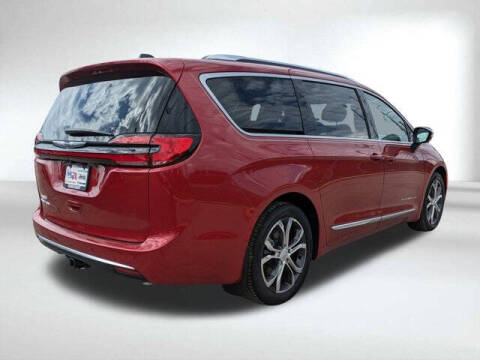 2026 Chrysler Pacifica Pinnacle