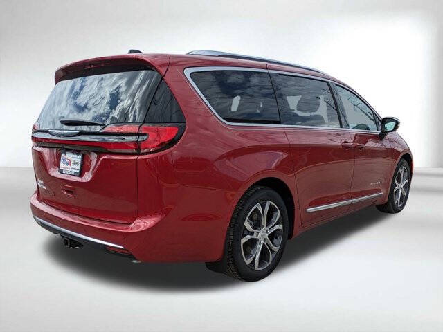 2026 Chrysler Pacifica Pinnacle