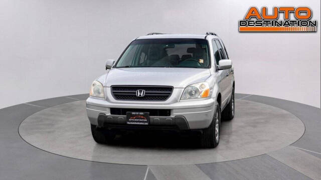 2004 Honda Pilot for sale at Auto Destination in Puyallup, WA