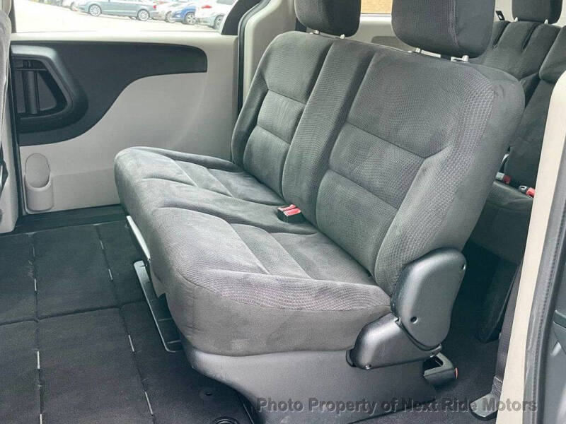 2015 Dodge Grand Caravan American Value Package