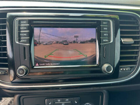 2016 Volkswagen Beetle 1.8T SE