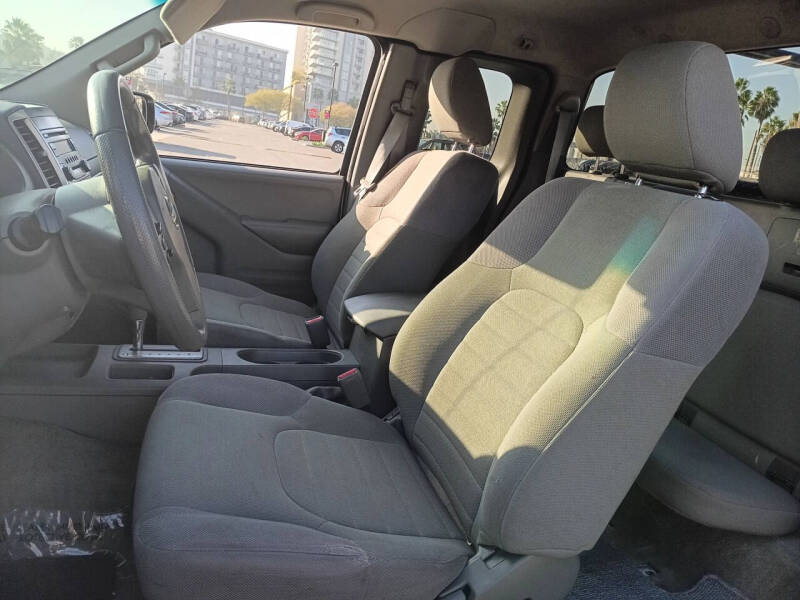 2015 Nissan Frontier