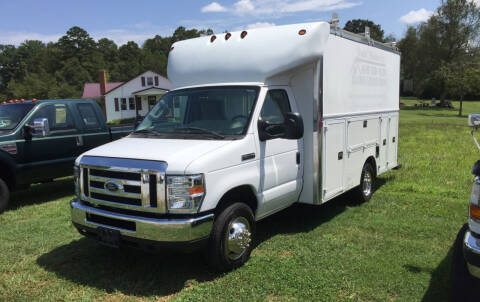 Ford E Series Chassis For Sale In Taylorsville Nc T T Sales Llc