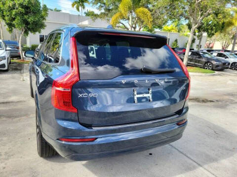 2023 Volvo XC90 B5 Core