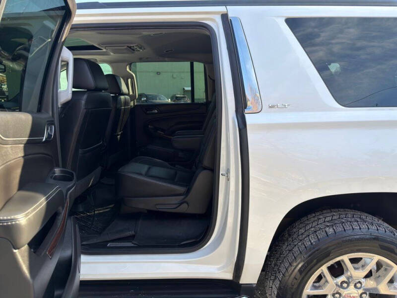 2017 GMC Yukon XL SLT