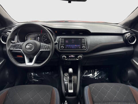 2018 Nissan Kicks SR