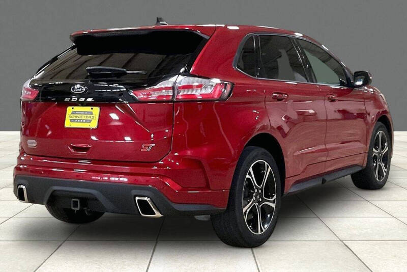 2022 Ford Edge ST