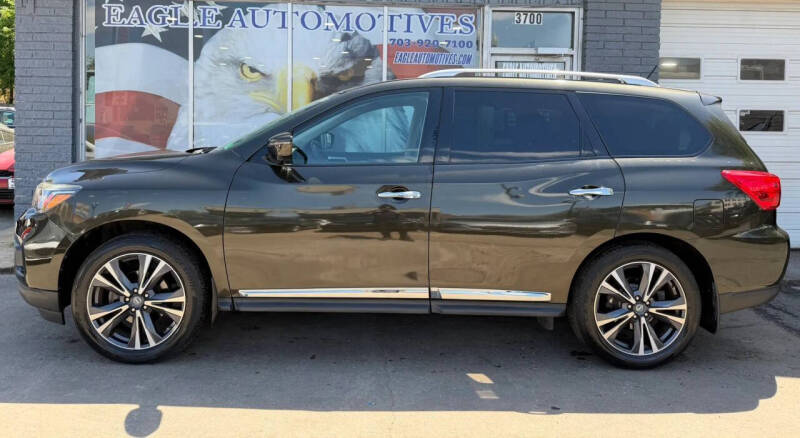 2017 Nissan Pathfinder Platinum