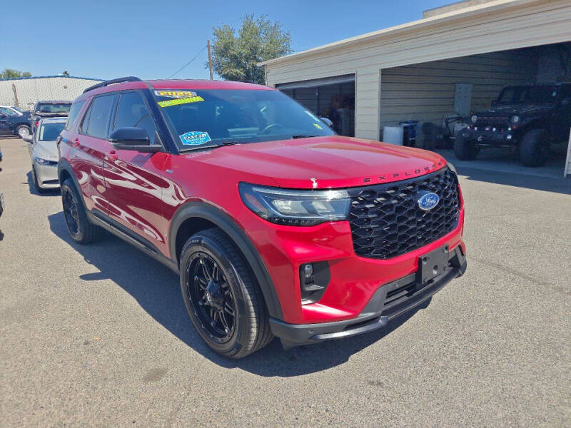 2025 Ford Explorer ST-Line