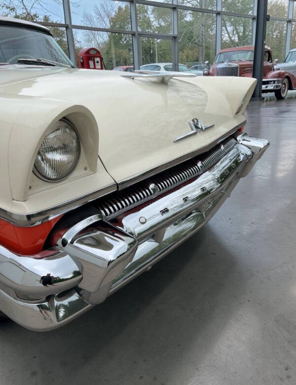 1956 Mercury Montclair