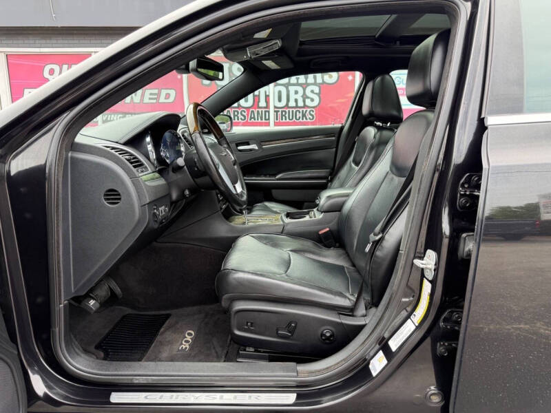 2011 Chrysler 300 C