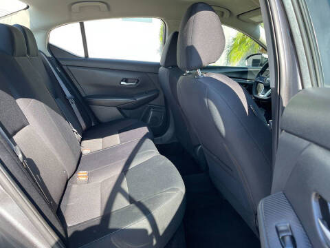 2023 Nissan Sentra SV