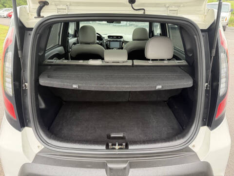2015 Kia Soul +