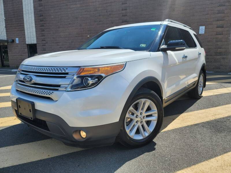 2014 Ford Explorer for sale at MENNE AUTO SALES LLC in Hasbrouck Heights NJ