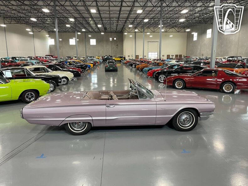 1964 Ford Thunderbird