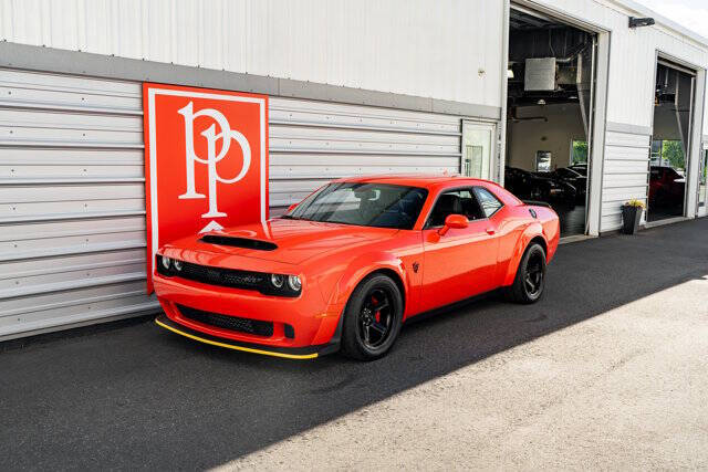 2018 Dodge Challenger 43