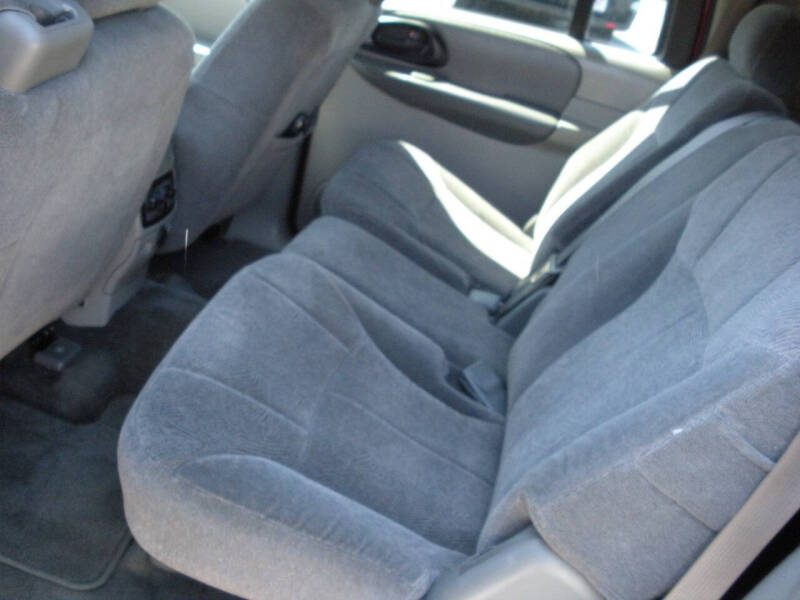 2004 Chevrolet TrailBlazer EXT LS