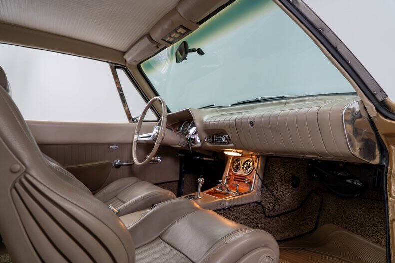 1964 Studebaker Avanti