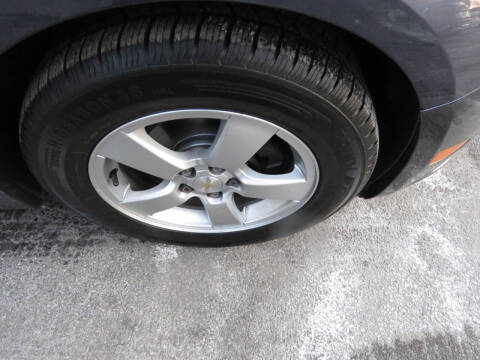 2014 Chevrolet Cruze LS Manual