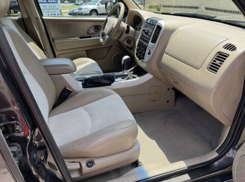 2005 Mercury Mariner