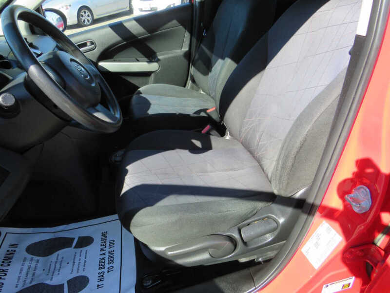 2014 Mazda MAZDA2 Sport