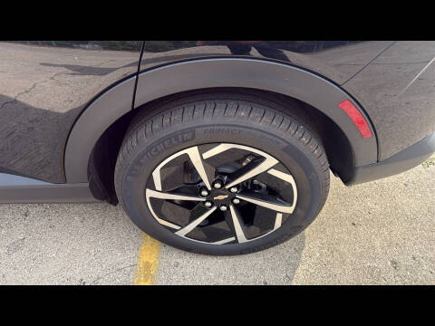 2026 Chevrolet Equinox EV LT 1