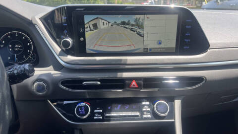 2022 Hyundai Sonata SEL Plus