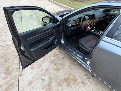 2023 Nissan Altima 2.5 SV