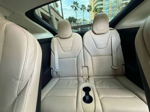 2017 Tesla Model X 75D