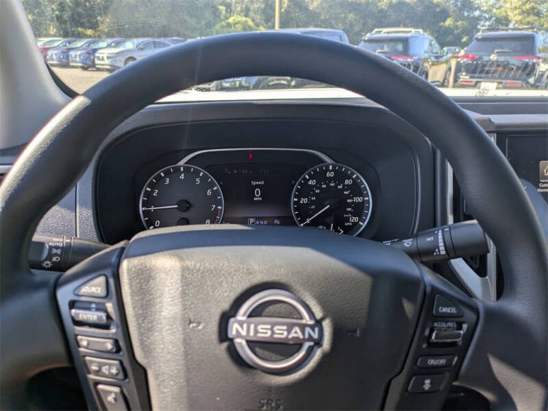 2026 Nissan Frontier SV