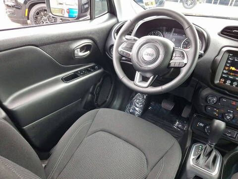 2023 Jeep Renegade Altitude