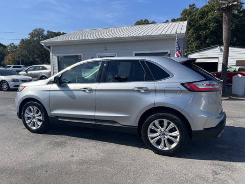 2022 Ford Edge Titanium