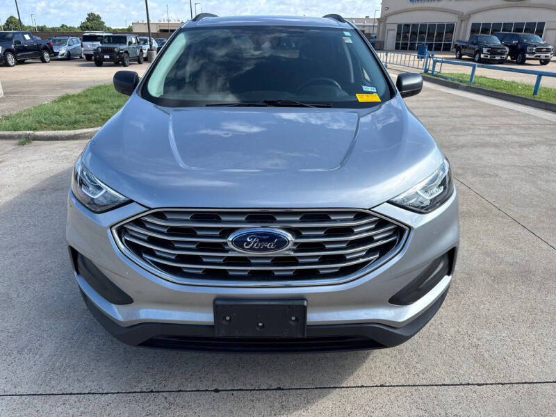 2020 Ford Edge SE