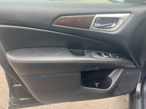 2015 Nissan Pathfinder