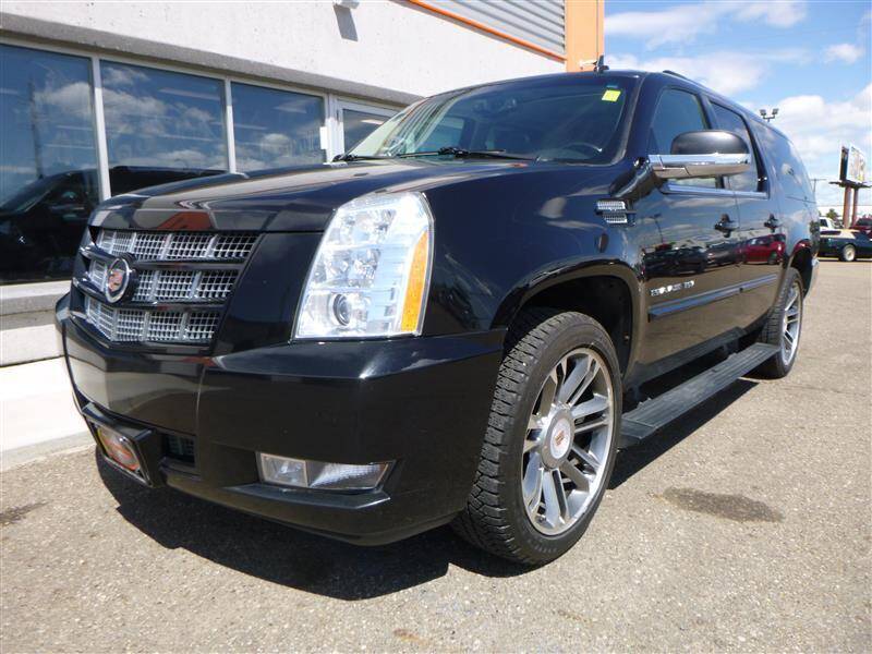 2013 Cadillac Escalade ESV for sale at Torgerson Auto Center in Bismarck ND