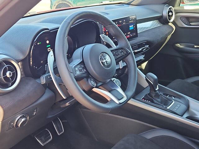 2024 Alfa Romeo Tonale Hybrid Veloce