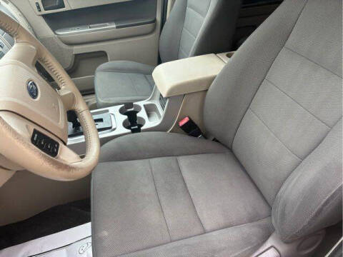 2009 Ford Escape XLT