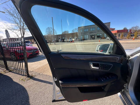 2011 Mercedes-Benz E-Class