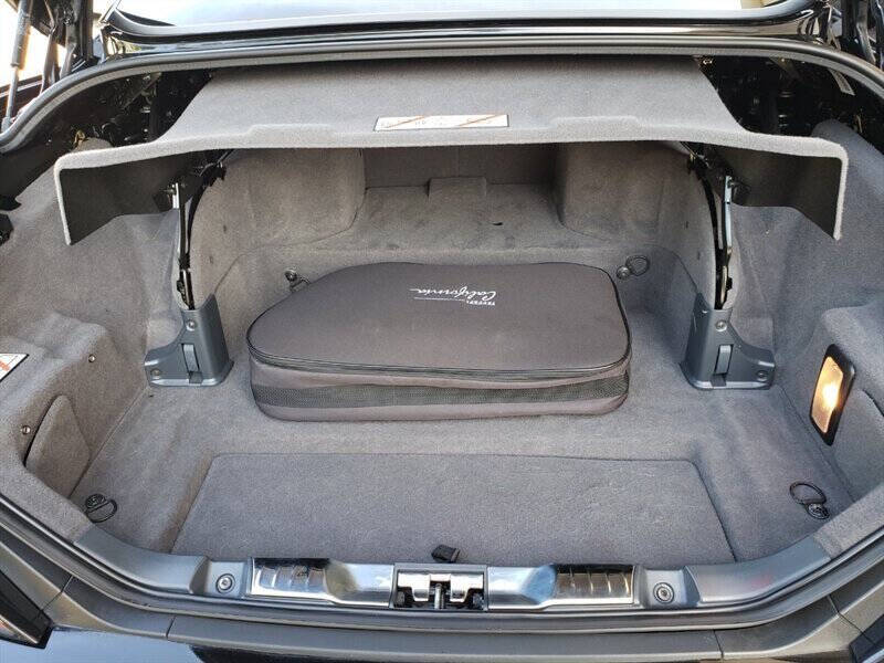 2014 Ferrari California 17