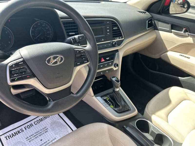 2017 Hyundai Elantra