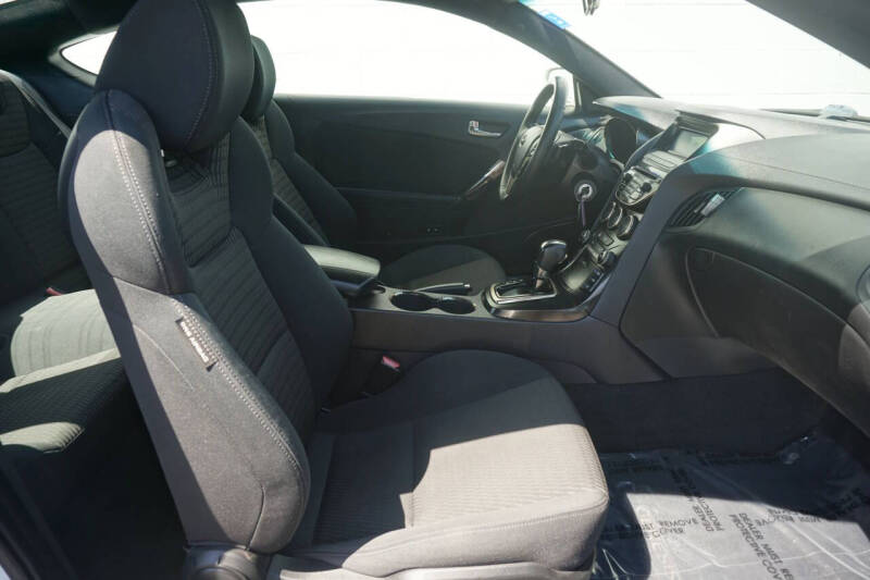 2013 Hyundai Genesis Coupe