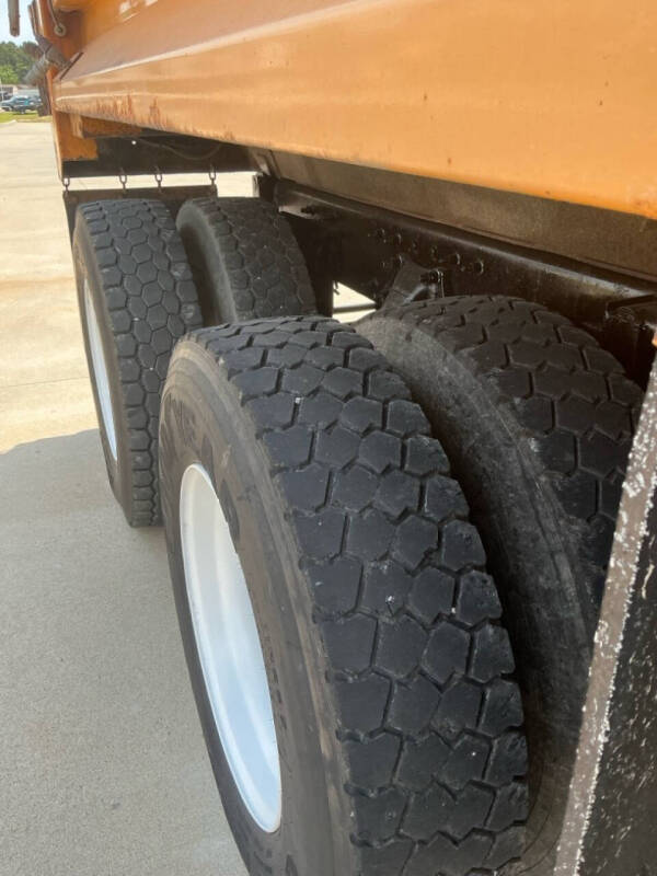 2007 Sterling LT9500 Series
